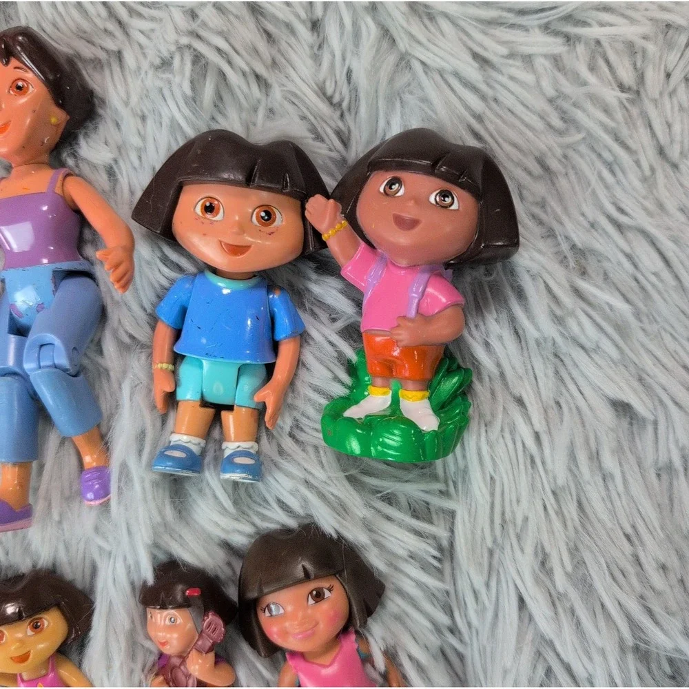 Vintage Dora the Explorer And Diego Lot of 23 Figures Toys Go Diego Go Play